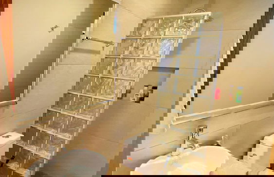 1 Bedroom Guest House - Walk to Everything - Roof Patio - Gym - Pickleball Court - Foto 15