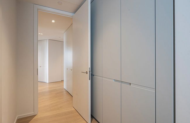 Stunning Three-bedroom Apartment on the River - Foto 19