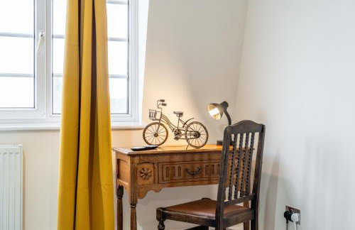 Wilkinsons Home-Free parking, Perfect For Contractors & Weekend getaways, Near London City Airport & Excel - Foto 4