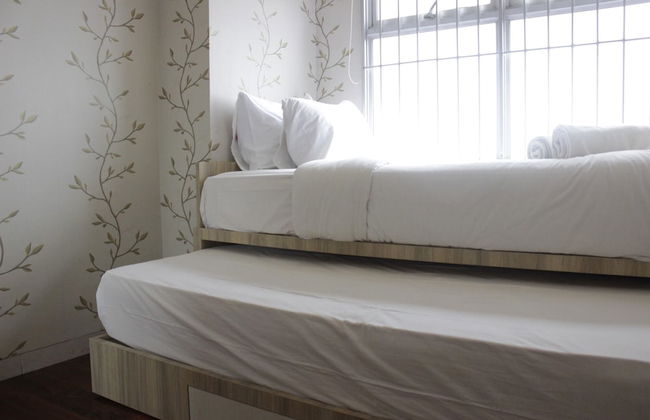 Homey and Chic 2BR Apartment Newton Residence - Foto 9