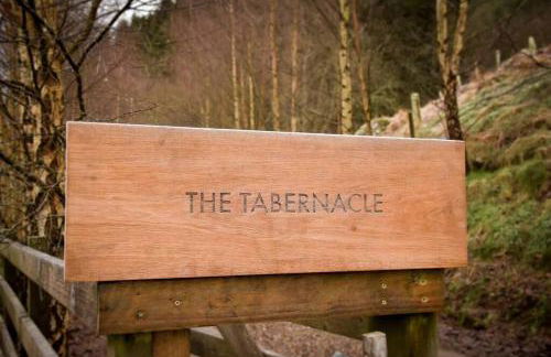 The Tabernacle, Design-led Converted Chapel with Hot Tub, Highland Perthshire - Foto 63