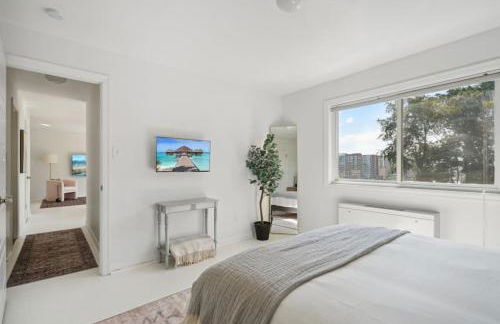 Crystal City Charm Free Parking - Foto 12