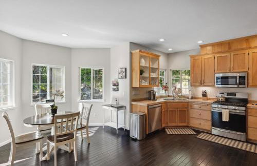 Serene and Stylish 3BD 2,5BA House Near Wineries - Foto 11