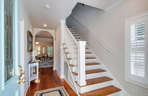 Bluffton Breeze-3BR Heart of Old Town Village Home - Photo 11