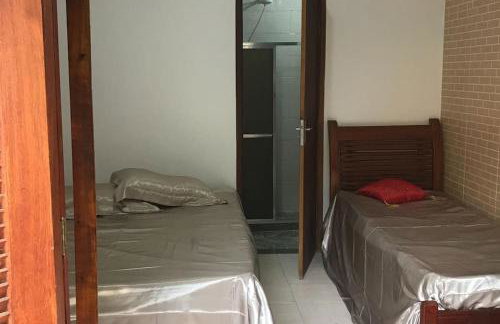 CASA SURYA, Piscina Fantástica, Churrasqueira, Completa, 18 HÓSPEDES na REGIÃO DOS LAGOS - Casa de Campo - Foto 17