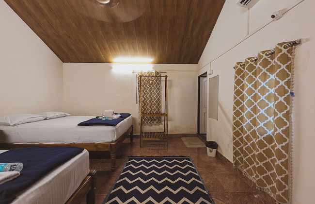 Sunset Cafe Beach Stay - Photo 23