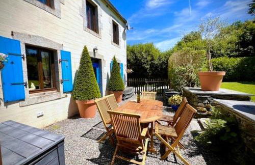 Granary at Kergudon Gîtes, family gîte with pool - Foto 2