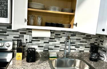 A Temporary Haven - Foto 32