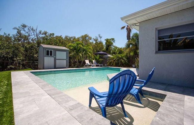 Steps to Beach Heated Pool - Foto 50