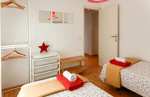 LUMINOSO. COMODO. ACOGEDOR. WIFI. Junto a AVE - Photo 33