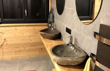 Superbe Chalet refait à neuf, idéal famille, Sportifs 2 nuits minimum - Foto 14