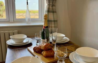 Four Counties Cottage in Collyweston by Amber Stays, Perfect for Getaways with Free Parking - Foto 6