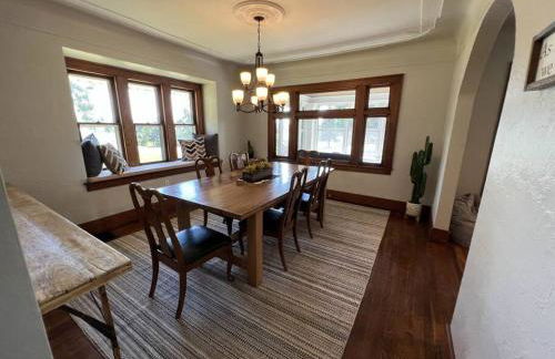 Home 7 beds, 2 baths Farmstay at Pygmy Goat Farm Byron Center Michigan - Foto 15