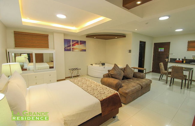 La Grande Residence - Photo 8