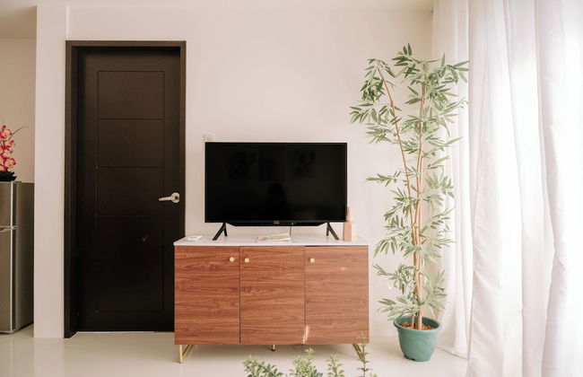 Spacious & Bright Family Escape - Photo 27