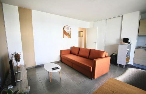 Appartement proche grands axes - parking privé - Foto 12