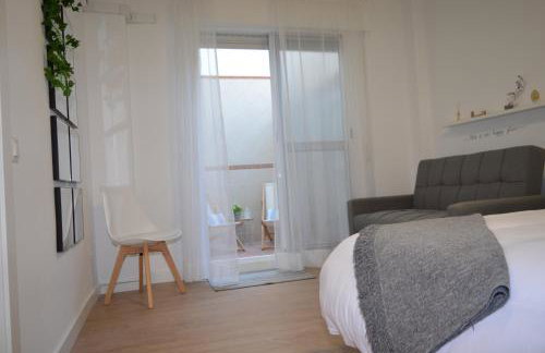 Floridos Playa Piso reformado de 2 habitaciones a 50m de la playa - Foto 16