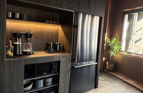 Curated Barrio Stay with Salt-Spun Magic Debut Mid March - Foto 17