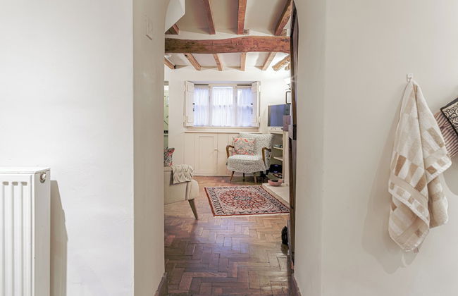 Honeypot Cottage-Lovely Bolthole in Stow - Photo 24