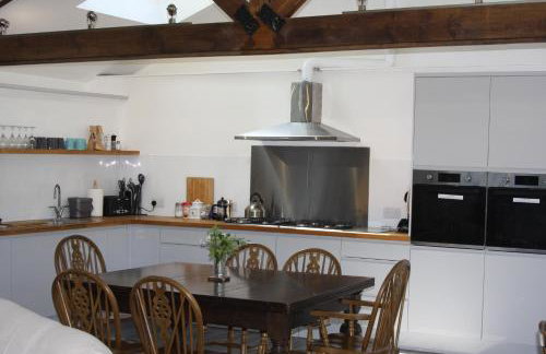 Buzzard's Nest Glamping Walnut - Foto 7