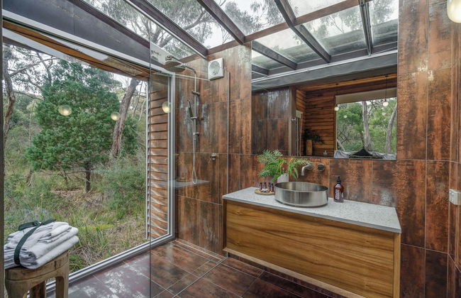 DULC Cabins - Photo 20