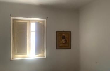 Apartamento 3 Dormitorios en el Centro de Nava amplio y luminoso - Foto 8