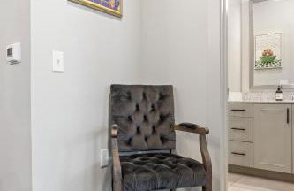 Modern 2BR Poolside Patio Suite in North Austin - Foto 17