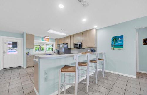 Belles Beach House - Photo 32