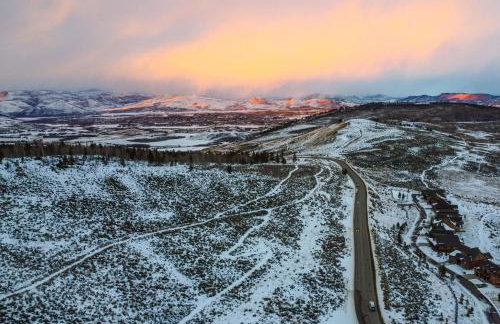 Mtn View Granby Condo with In-Unit Hot Tub! - Foto 40