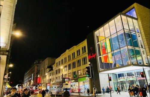 Designer Penthouse with Riverviews - G1 Glasgow City Centre, 3 Bedrooms, 2 Bathrooms, 1 Living room / Kitchen. Full Floor, Wrap Around Terrace, Panoramic Views, Off Central Station / Buchanan Street - Foto 55