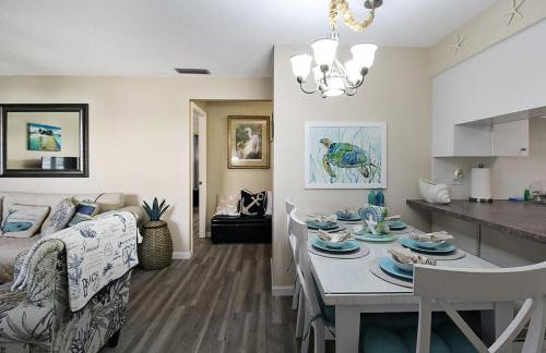 2 BR second story condo close to beaches - Foto 7