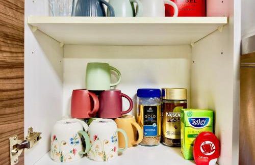 Entire 3-Bed Home, 5 mins to City Centre, Sleeps 6, 2 Free Parking - Foto 18