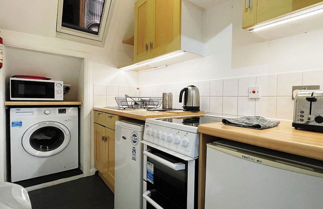 Straight Inn - Photo 19