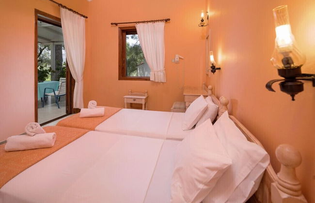 Alykes Park Bungalows & Apt - Foto 7