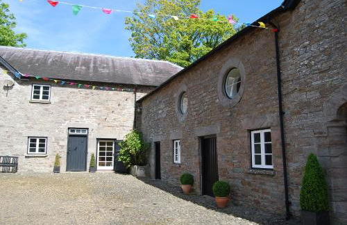 Glanhenwye Courtyard Cottages - Photo 1