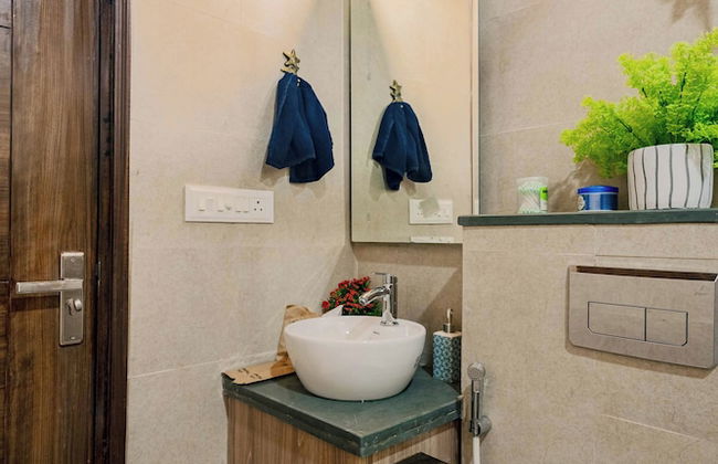 Alaya Stays Veera Marina 1BHK with Pool - Foto 46