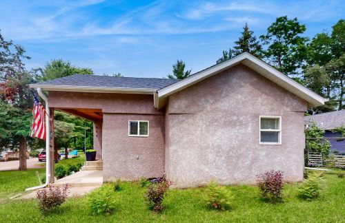 Steps to Dtwn and St Croix River! Stucco House - Foto 24