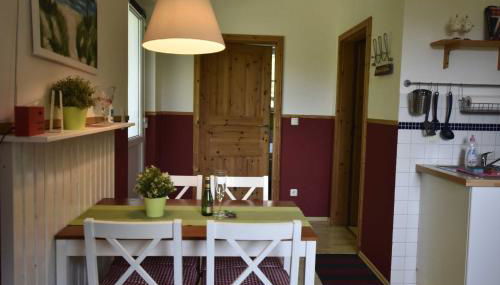 Ferienwohnung OG im roten Haus am Ostsee Radweg OVS 103 - Foto 3