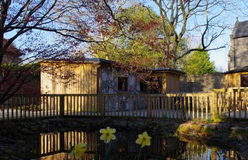 Fun holiday lodges in historic walled garden near Falkirk, Heart of Scotland Holidays - Foto 40