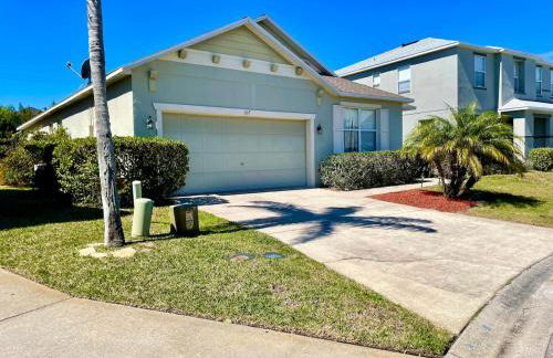 Charming family retreat with Pool & Amenities Disney & top Attractions - Foto 3