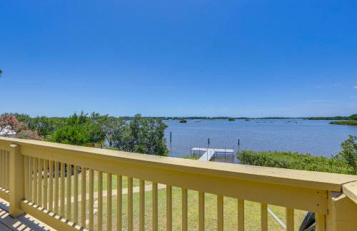 Waterfront Cedar Key Duplex Home Grill and Dock! - Foto 19