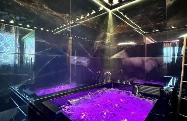 Love room SPA proche Place Stanislas Nancy - Foto 8