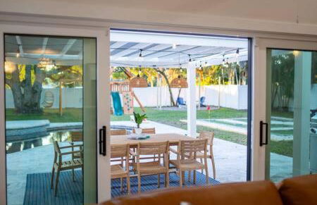 1 Mile to Honeymoon Island ~Heated Pool ~Putt Putt - Foto 4