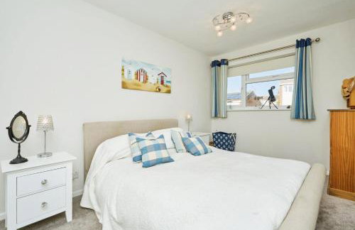 Sunny Downs - Photo 12