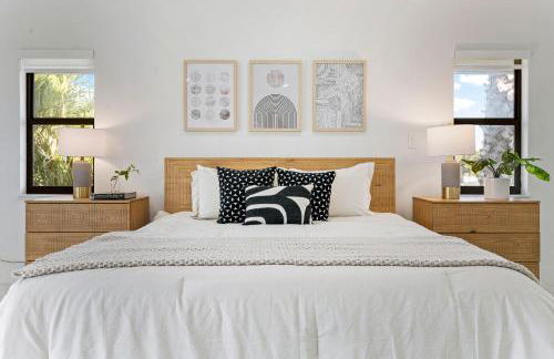 April Sale! 4BR - Private Yard, Grill, Soaking Tub, Near Coral Gables & MIA Airport - Foto 6