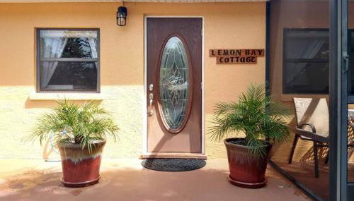 Lemon Bay Cottage in Historic Englewood Village - Foto 2