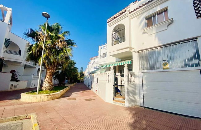 Belvilla by OYO La Perla de Andalucaa - Foto 1