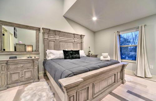 Sunny Clawson Home with Yard - Walk to Main St! - Foto 23