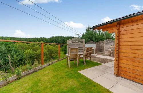 Lochinvar - Clydesdale Log Cabin with Hot Tub - Photo 11