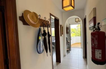 Casa Julio-Rooftop Terrace & Pool 5 Min to Beach - Foto 10